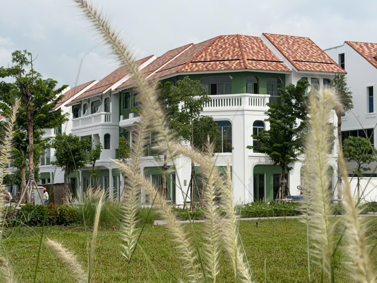 BÁN SUẤT ĐỐI NGOẠI CĂN GÓC LIỀN KỀ VEW CÔNG VIÊN GIÁ TẦM 11 TỶ